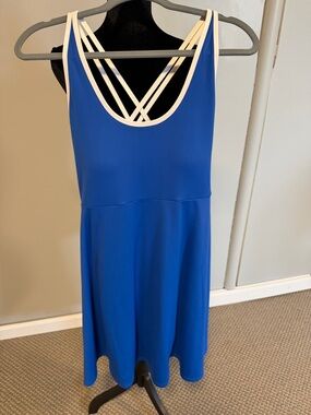 Isabella Activewear Dress Blue | Size Medium | NWT Built-In Bra